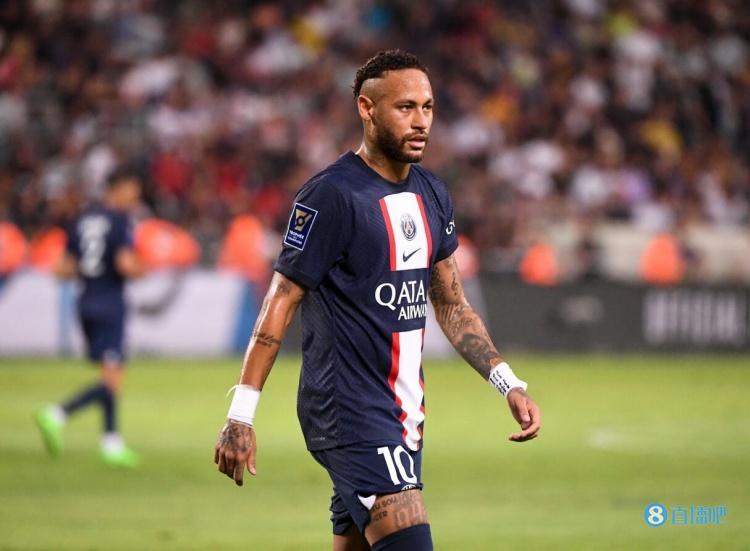 内马尔在公牛比赛中关键助攻，高光表现引发热议！的简单介绍