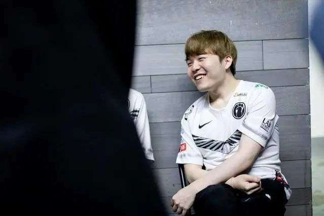 开云-包含Rookie遭遇五连败，拜仁教练面临压力！的词条